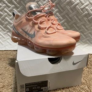 COPY - Women’s air vapor max sneaker
